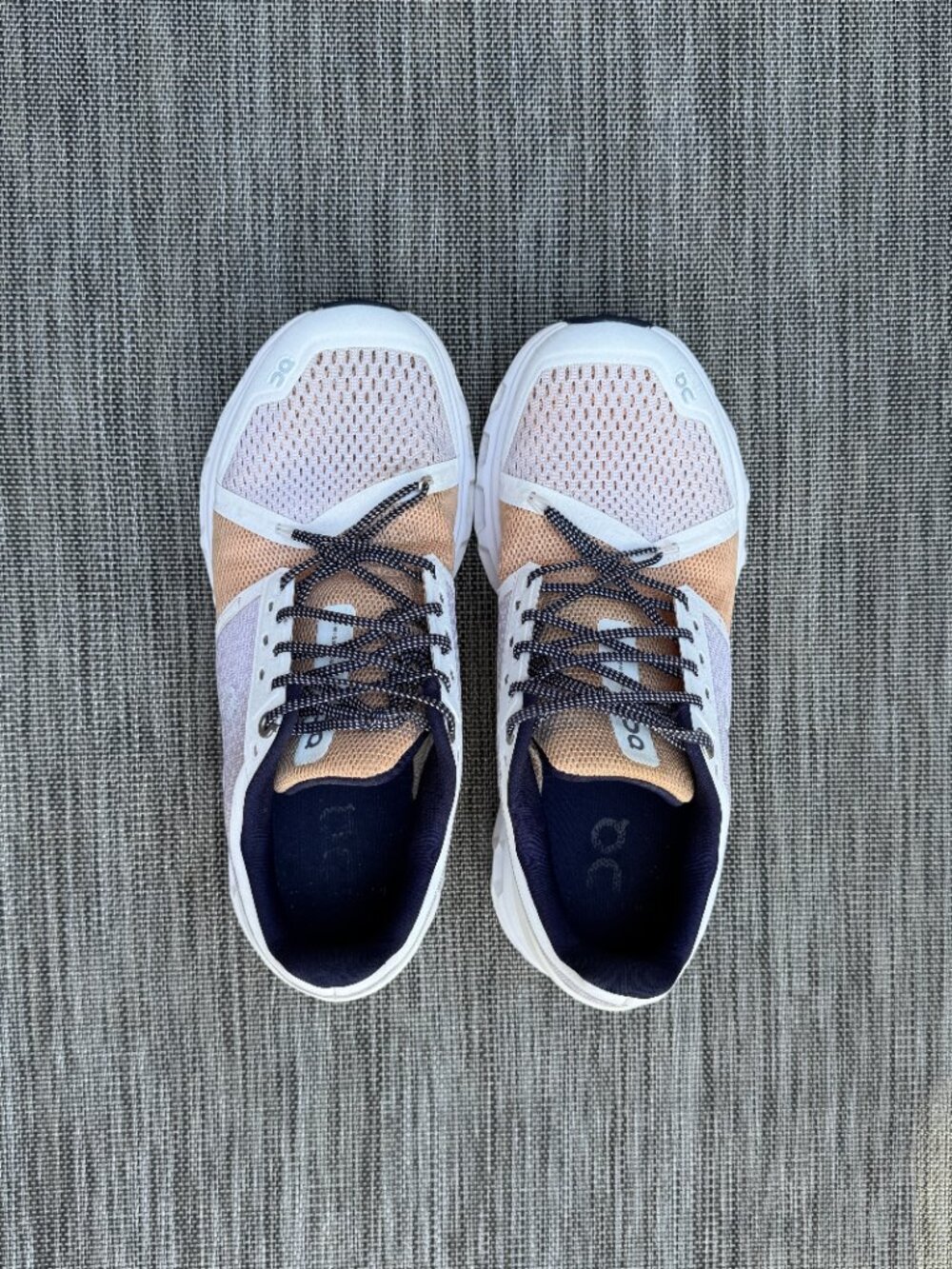 ON Cloud Cloudstratus Running Shoes Womens Sz 8.5 White Almond Model 29.99771 - Picture 5 of 12